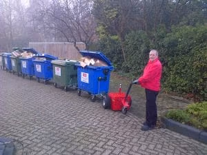 V-move L connected to many 770L 4-wheel garbage totes | Xerowaste