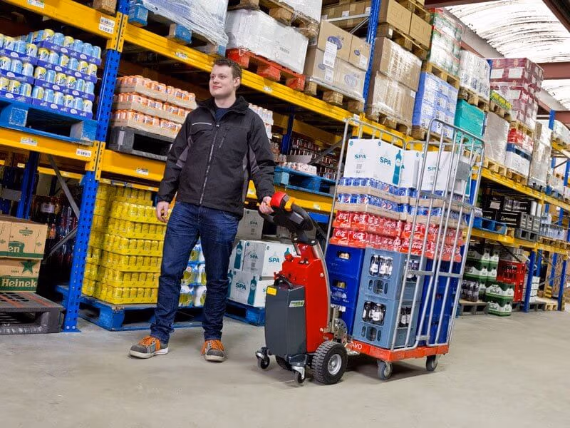 Carro eléctrico V-Move S | Tracción para carga de 2866 lb Xerowaste.ca | Carro eléctrico V-Move S para mover carritos de almacén | Transportador de carritos | Tirador de carritos | Empujador industrial