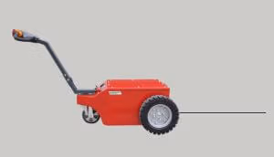 V-Move battery-powered load mover or tugger example of an excellent tow line having a tow bar flat with the item being towed and pulling at the axle height | Xerowaste.ca